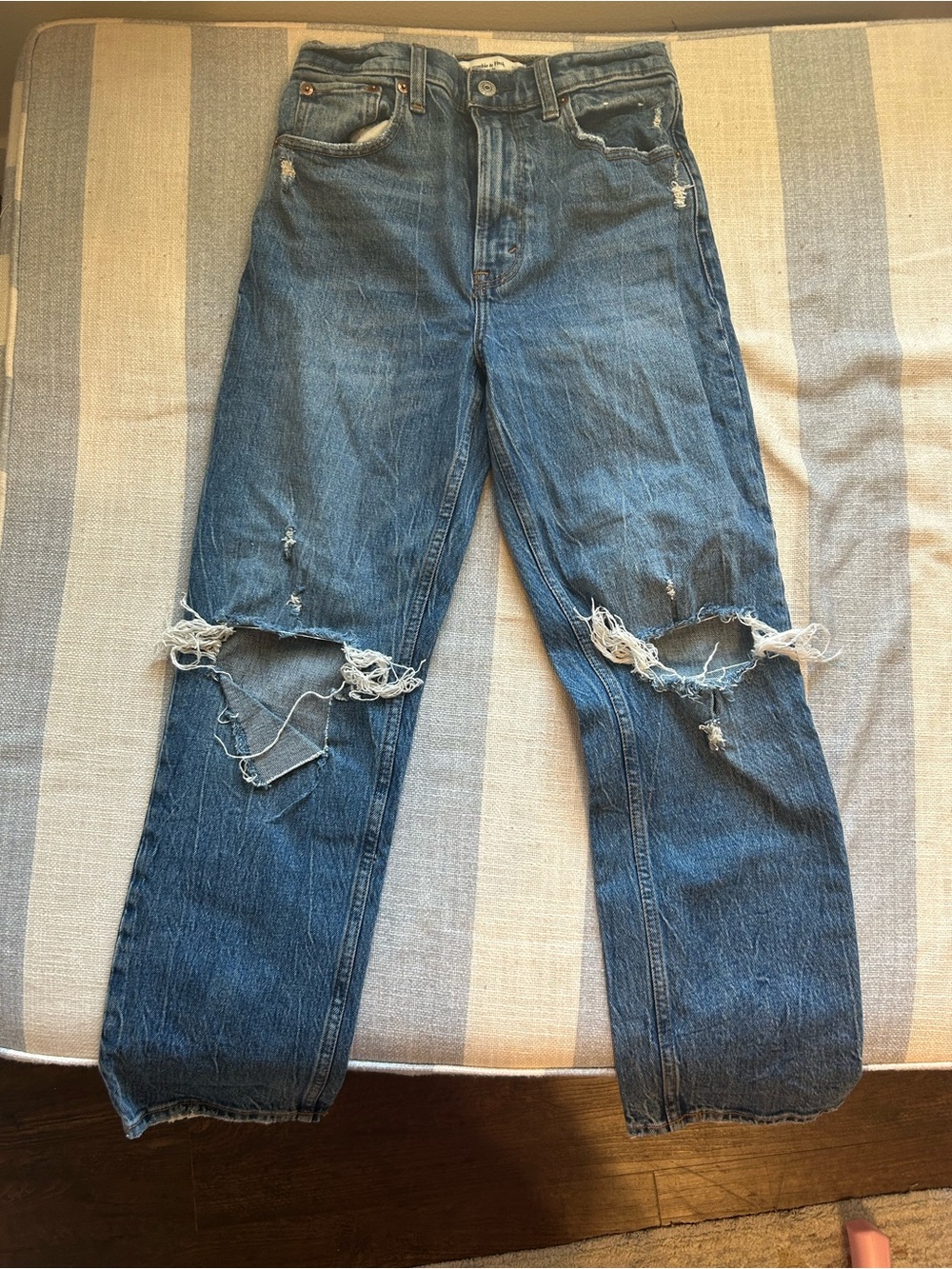 Distressed Blue Ultra High Rise 90’s Straight Jeans